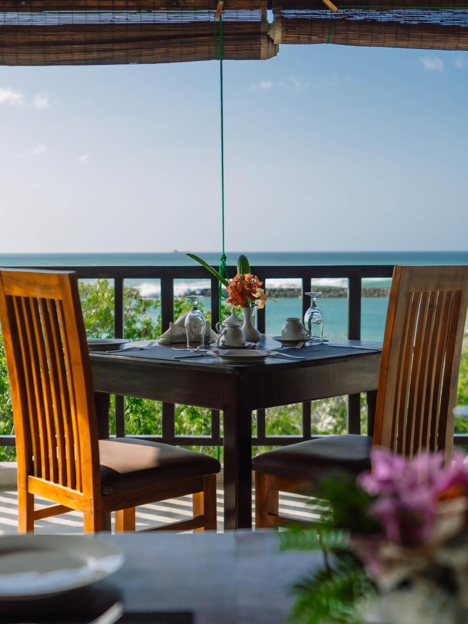 Ananthaya Beach Tangalle Ngoại thất bức ảnh