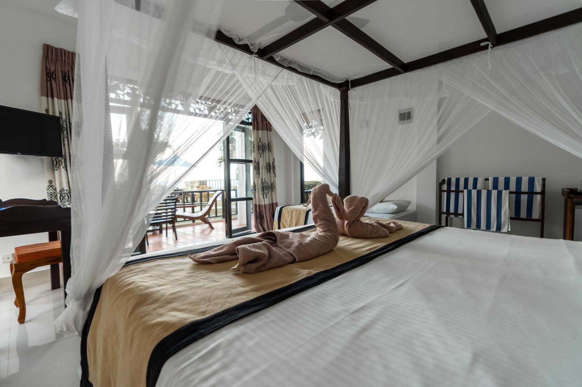 Ananthaya Beach Tangalle Ngoại thất bức ảnh
