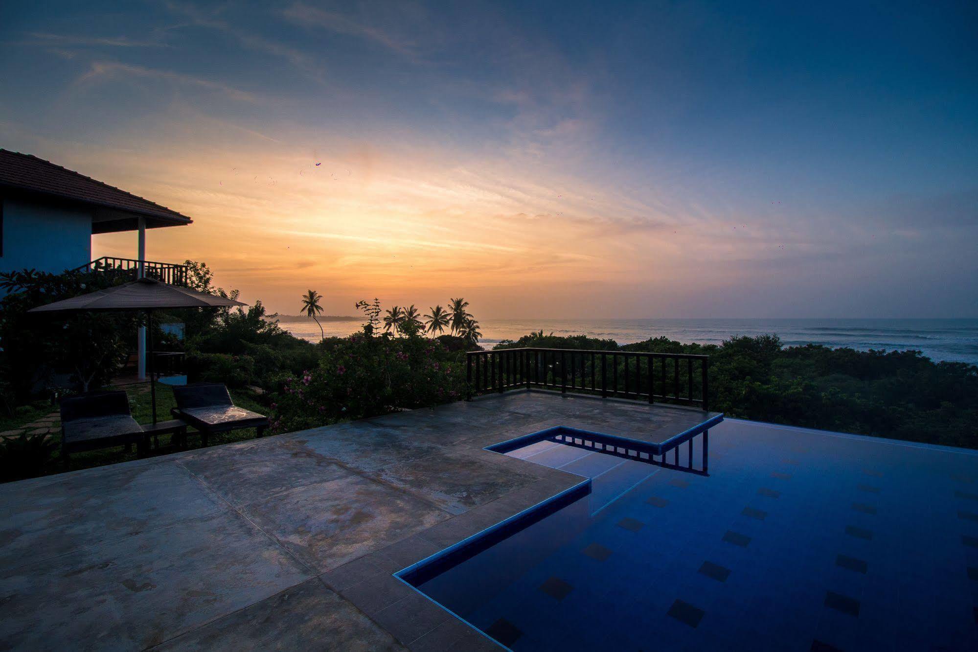 Ananthaya Beach Tangalle Ngoại thất bức ảnh